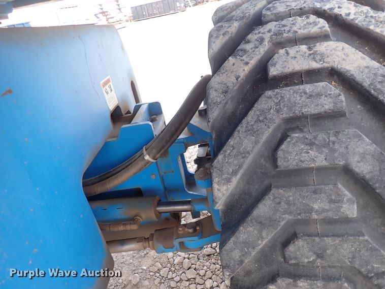 image for item DP4544 2002 Genie S85  boom lift