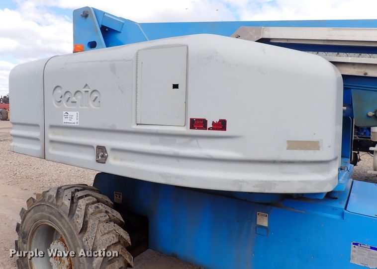 image for item DP4544 2002 Genie S85  boom lift