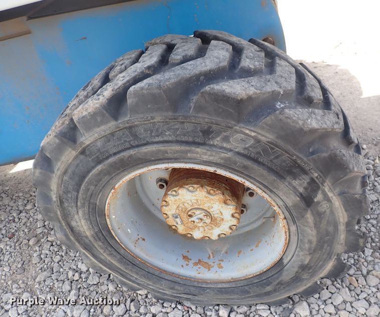 image for item DP4544 2002 Genie S85  boom lift