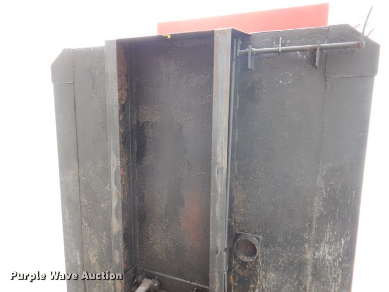 image for item DP5424 2004 International 7400  dump truck