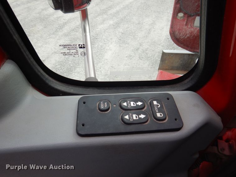 image for item DP5424 2004 International 7400  dump truck