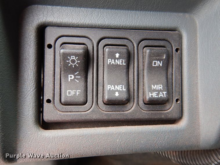 image for item DP5424 2004 International 7400  dump truck