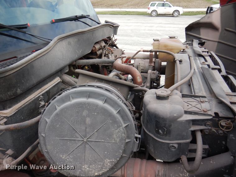 image for item DP5424 2004 International 7400  dump truck