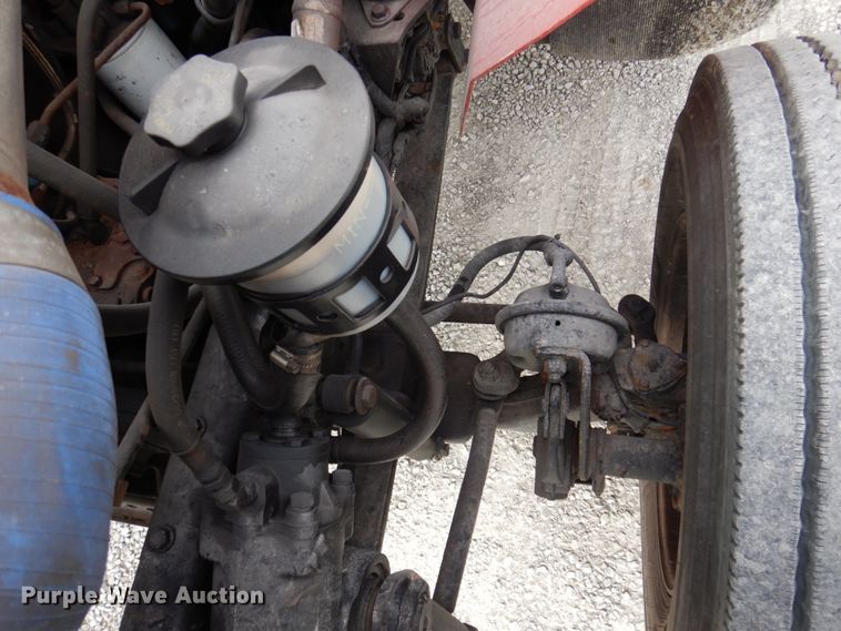 image for item DP5424 2004 International 7400  dump truck