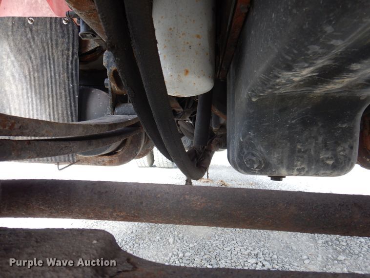 image for item DP5424 2004 International 7400  dump truck