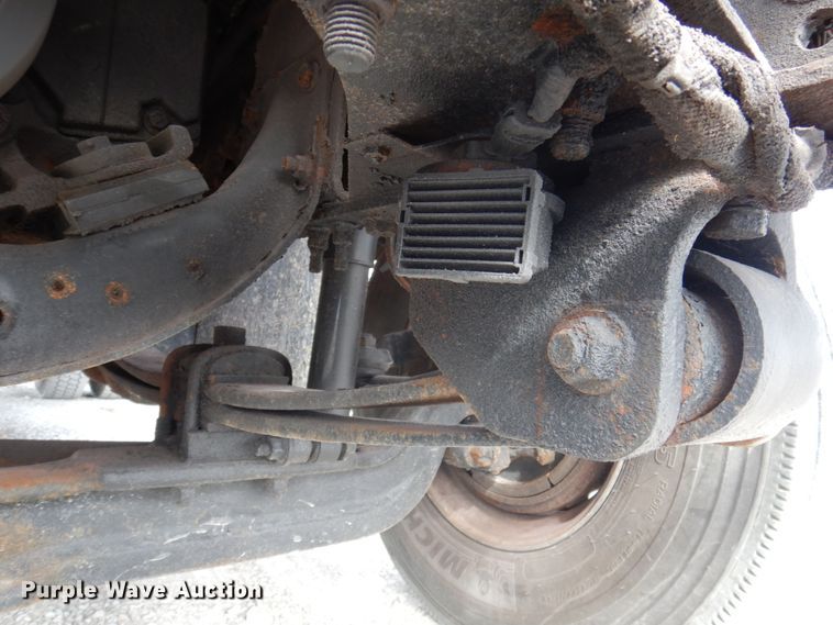 image for item DP5424 2004 International 7400  dump truck