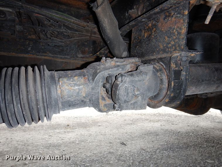 image for item DP5424 2004 International 7400  dump truck