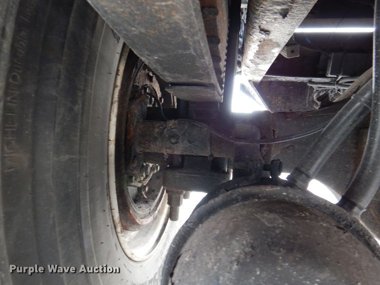 image for item DP5424 2004 International 7400  dump truck