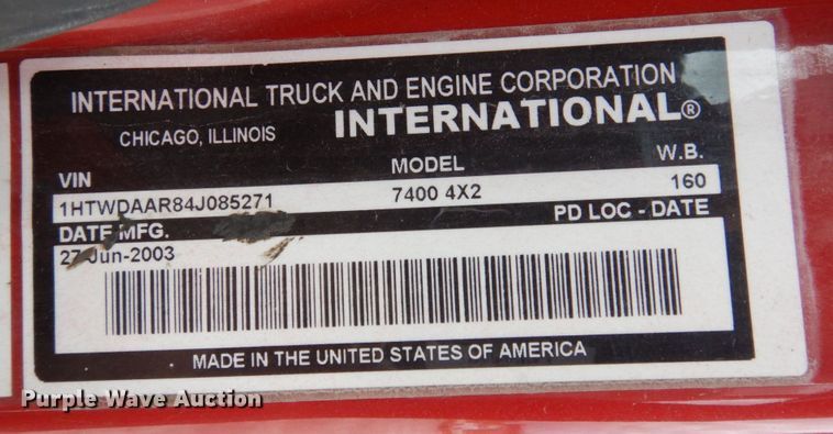 image for item DP5424 2004 International 7400  dump truck