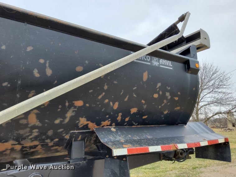 image for item DR0881 2003 Ranco  end dump trailer