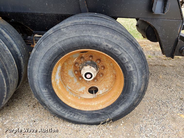 image for item DR0881 2003 Ranco  end dump trailer