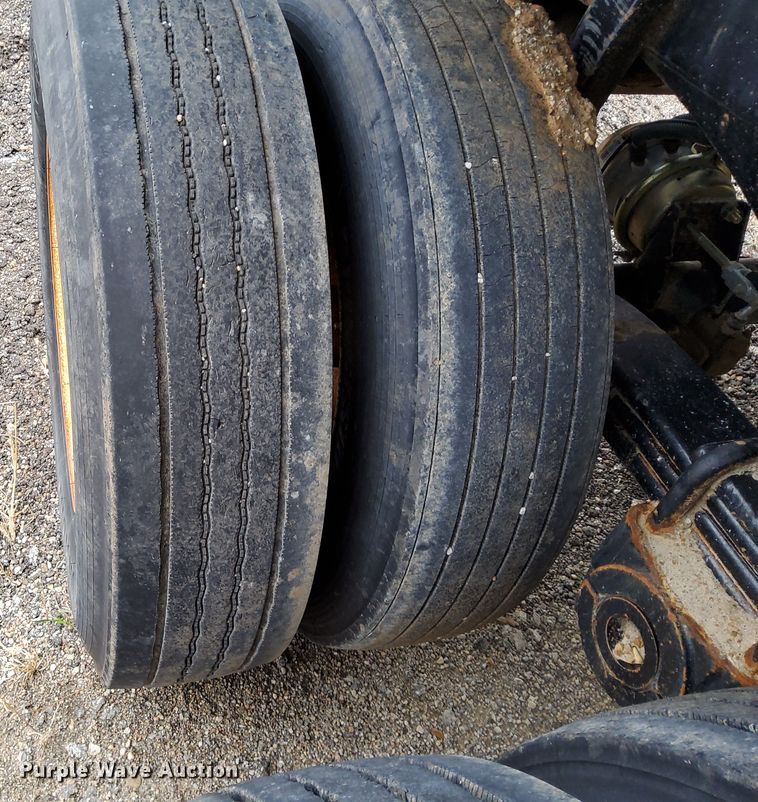 image for item DR0881 2003 Ranco  end dump trailer