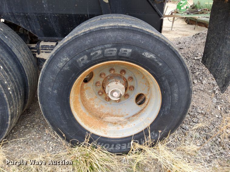 image for item DR0881 2003 Ranco  end dump trailer