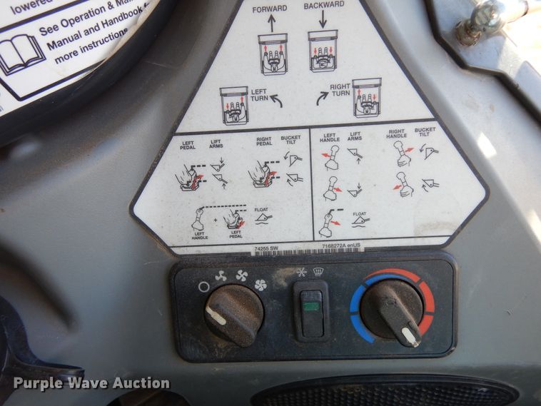 image for item DR1141 2016 Bobcat S590  skid steer loader