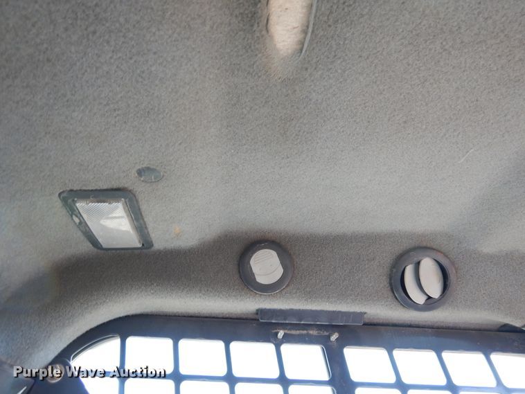 image for item DR1141 2016 Bobcat S590  skid steer loader