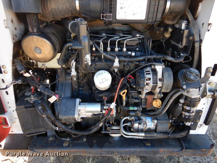 image for item DR1141 2016 Bobcat S590  skid steer loader