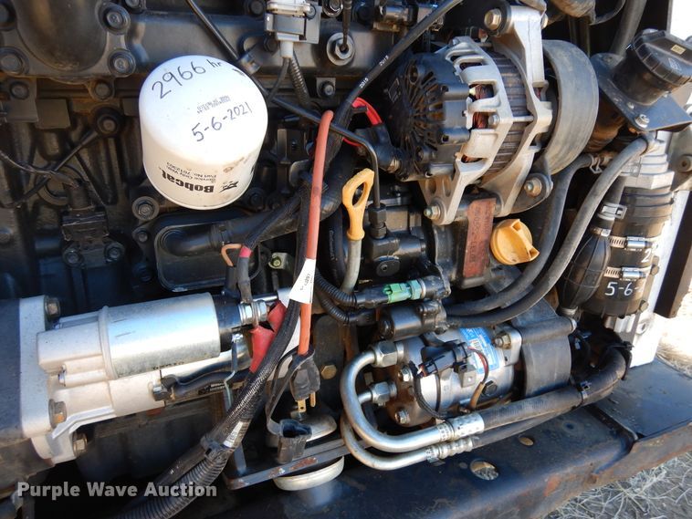 image for item DR1141 2016 Bobcat S590  skid steer loader