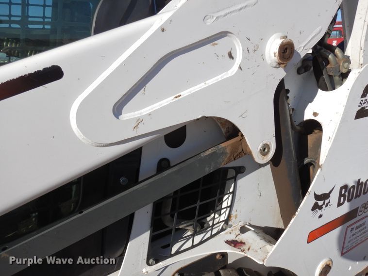 image for item DR1141 2016 Bobcat S590  skid steer loader