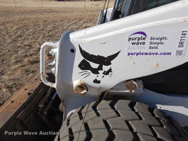 image for item DR1141 2016 Bobcat S590  skid steer loader