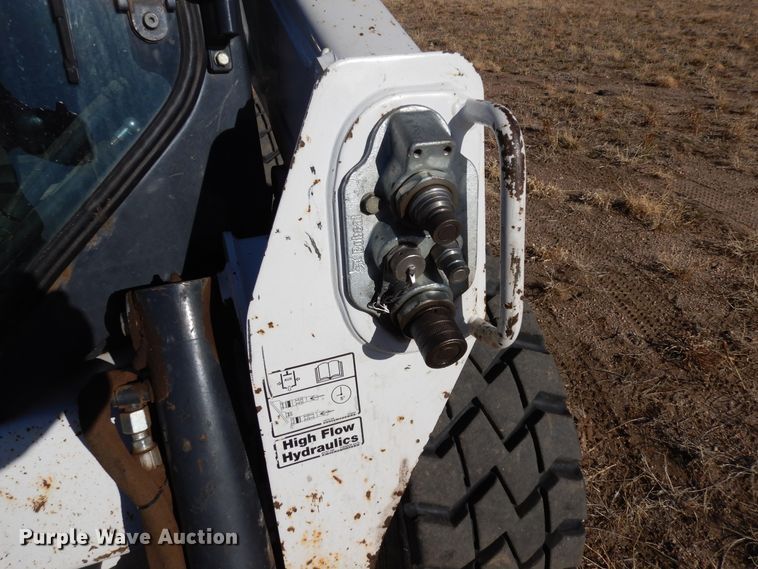 image for item DR1141 2016 Bobcat S590  skid steer loader