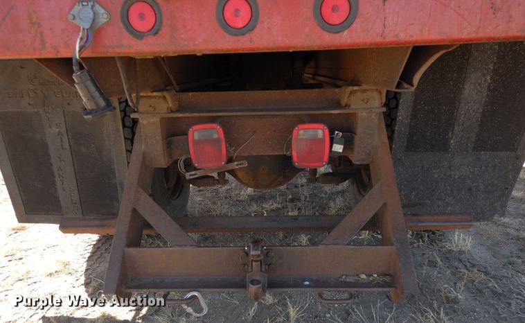 image for item DR1147 1990 International 4700  Crew Cab chipper truck