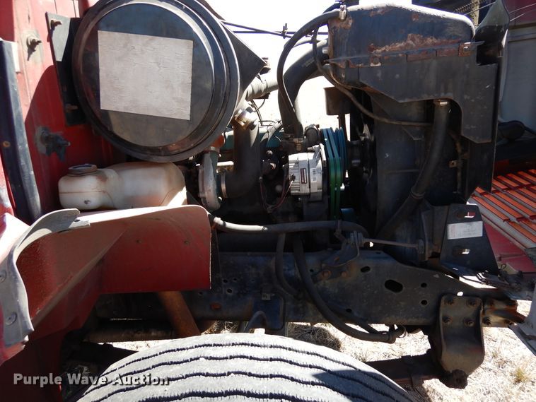 image for item DR1147 1990 International 4700  Crew Cab chipper truck