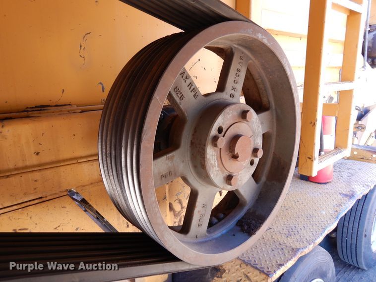 image for item DR1151 Maxigrind 425  horizontal grinder