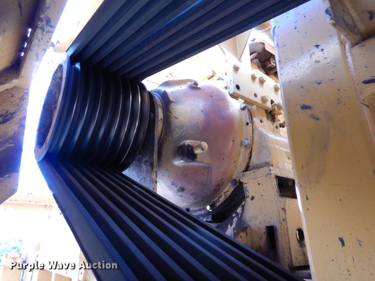 image for item DR1151 Maxigrind 425  horizontal grinder