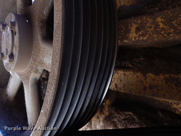 image for item DR1151 Maxigrind 425  horizontal grinder