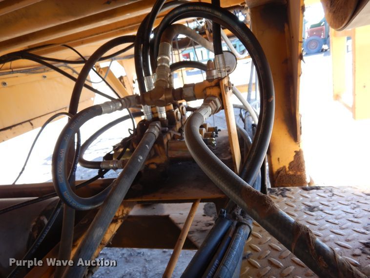 image for item DR1151 Maxigrind 425  horizontal grinder