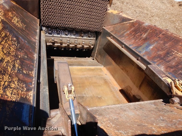 image for item DR1151 Maxigrind 425  horizontal grinder