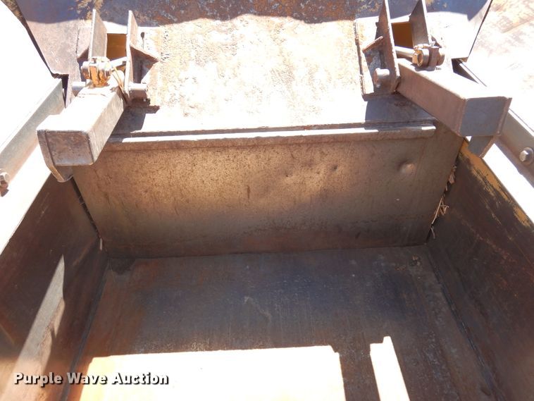 image for item DR1151 Maxigrind 425  horizontal grinder