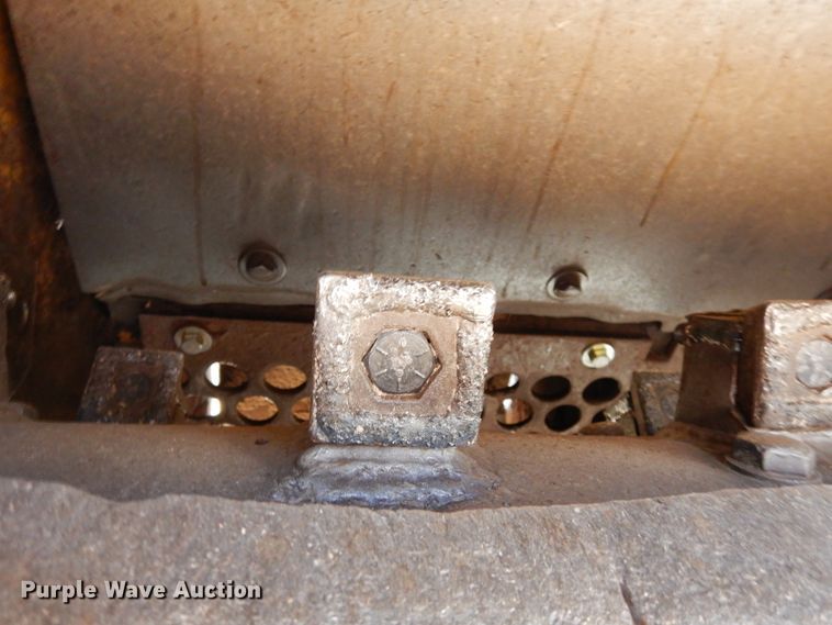 image for item DR1151 Maxigrind 425  horizontal grinder