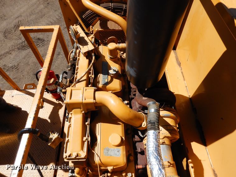 image for item DR1151 Maxigrind 425  horizontal grinder