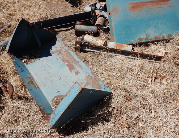 image for item EP9733 Screen parts