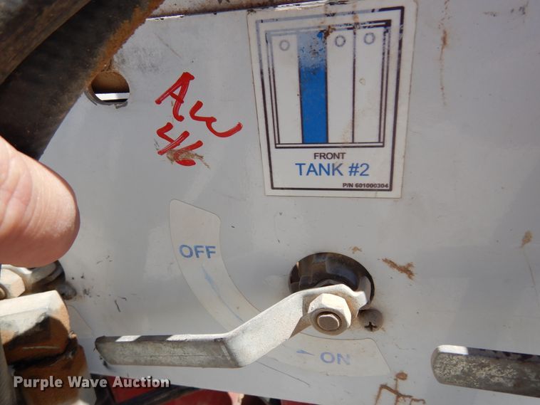 image for item EY9810 Oil / lube skid unit