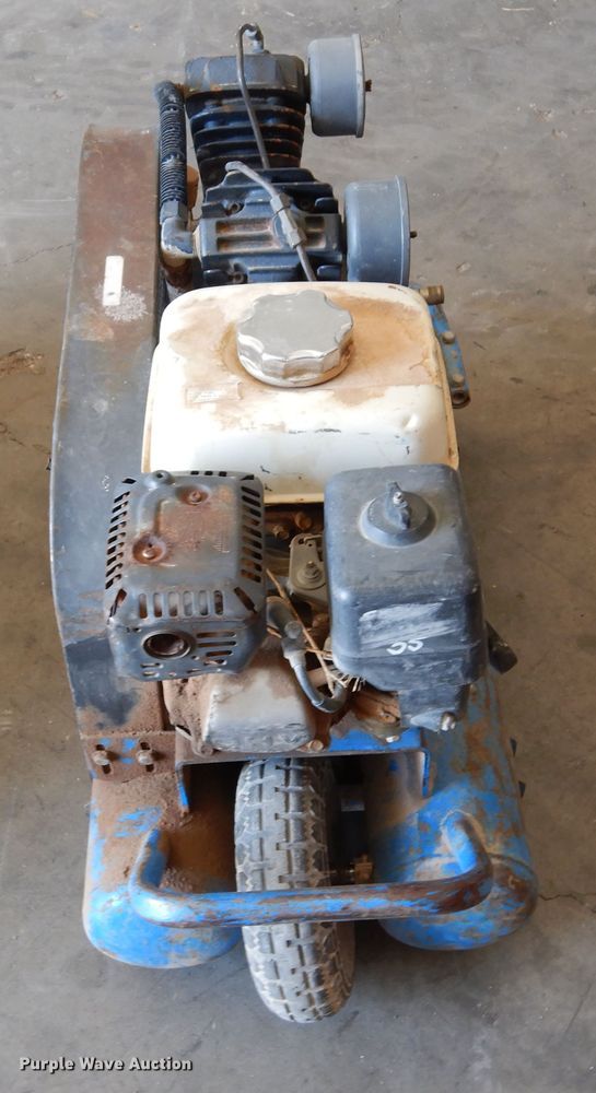 image for item EY9811 (2) Puma air compressors