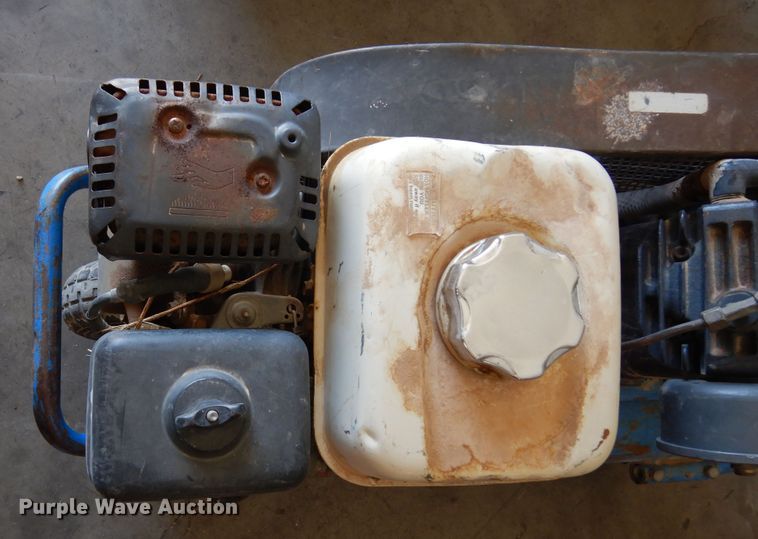 image for item EY9811 (2) Puma air compressors