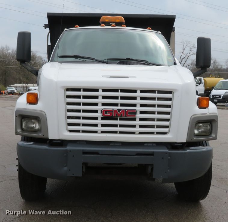 image for item FB9788 2006 GMC C6500  dump truck