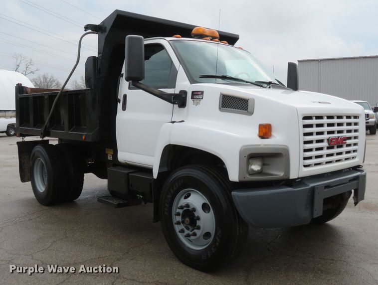 image for item FB9788 2006 GMC C6500  dump truck