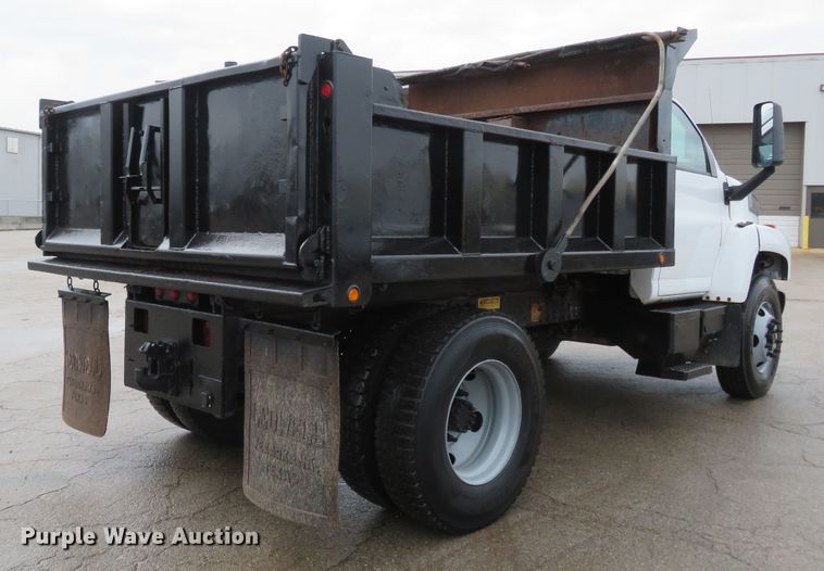 image for item FB9788 2006 GMC C6500  dump truck