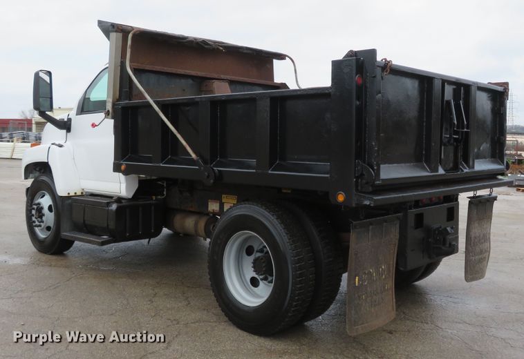 image for item FB9788 2006 GMC C6500  dump truck