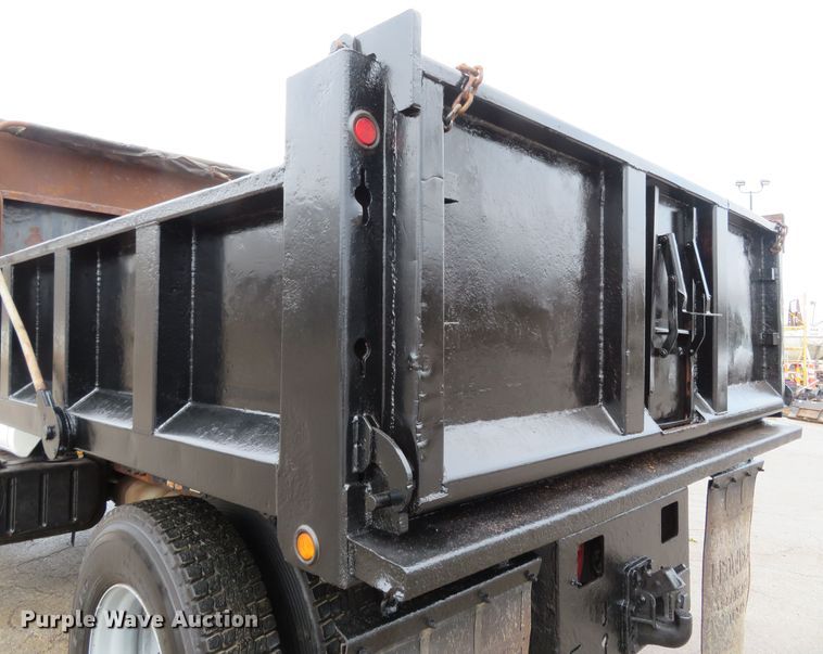 image for item FB9788 2006 GMC C6500  dump truck