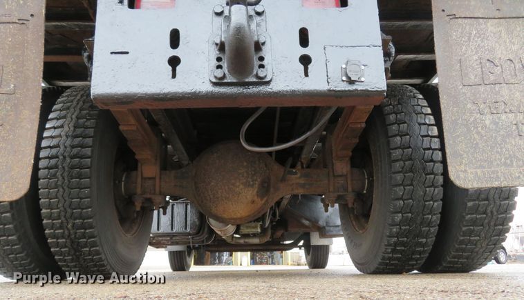 image for item FB9788 2006 GMC C6500  dump truck