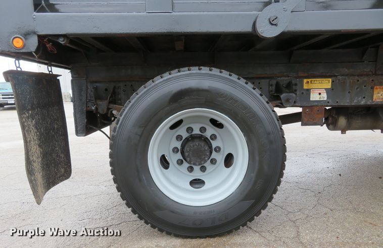 image for item FB9788 2006 GMC C6500  dump truck