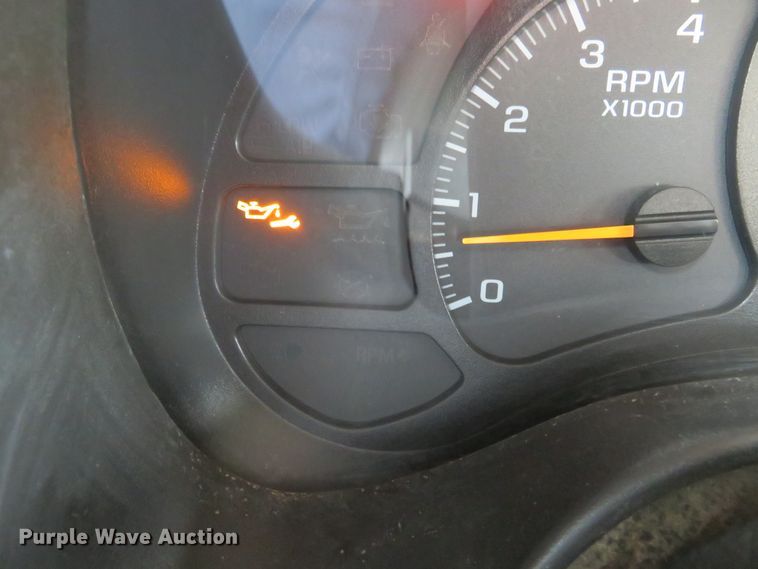 image for item FB9789 2006 GMC C6500  water truck