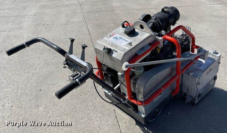 image for item FV9434 Husqvarna Soff Cut 4000  concrete saw