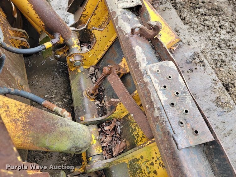 image for item HF9330 Mustang OMC 442  skid steer loader