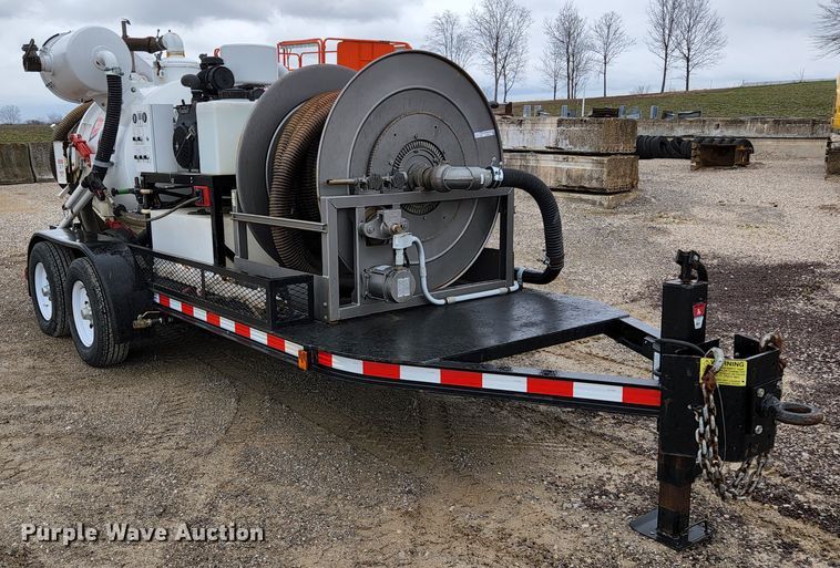 image for item HK9411 2010 Wachs Trav-L-Vac S-42945  vacuum excavator