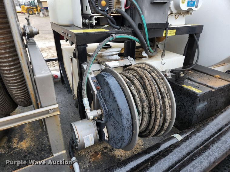 image for item HK9411 2010 Wachs Trav-L-Vac S-42945  vacuum excavator